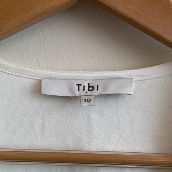 Tibi Chalky drape sculpted top EUC - Picture 3 of 8